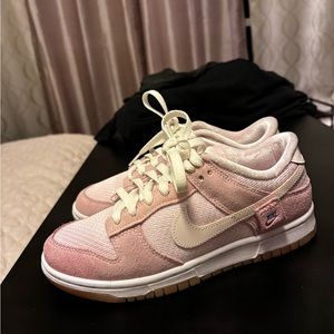 Nike dunk teddy bear US7.5W